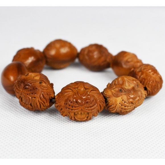 Powerful Artist Hand Carved 9 Tiger Men's Bracelet - Picture 4 of 8